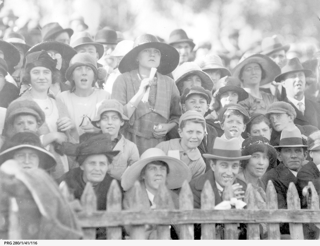 When women go to football – SANFL