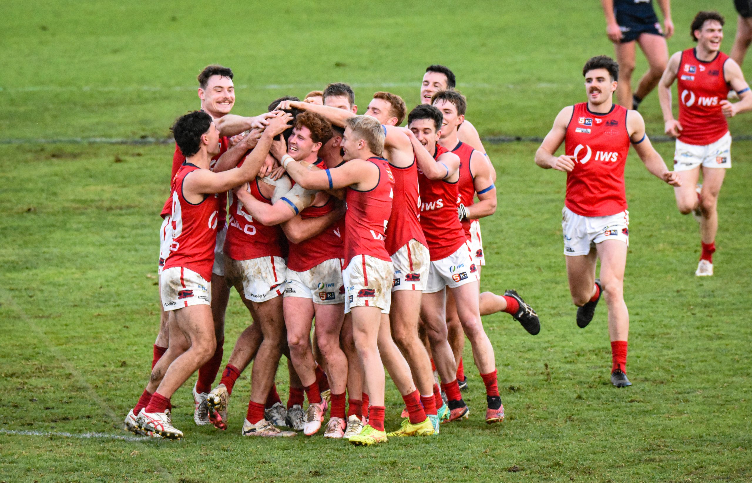 Norwood wins arm wrestle at Noarlunga – Norwood Football Club