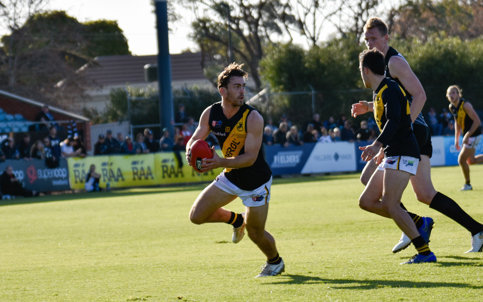 partington-signs-long-term-glenelg-football-club
