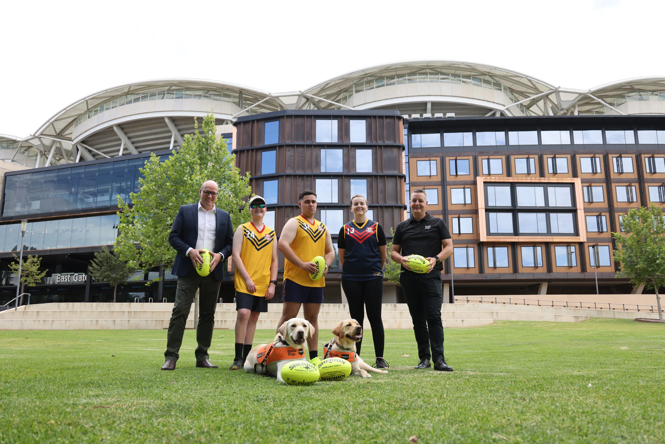 SANFL teams up with Guide Dogs SA/NT to announce new Blind Low Vision