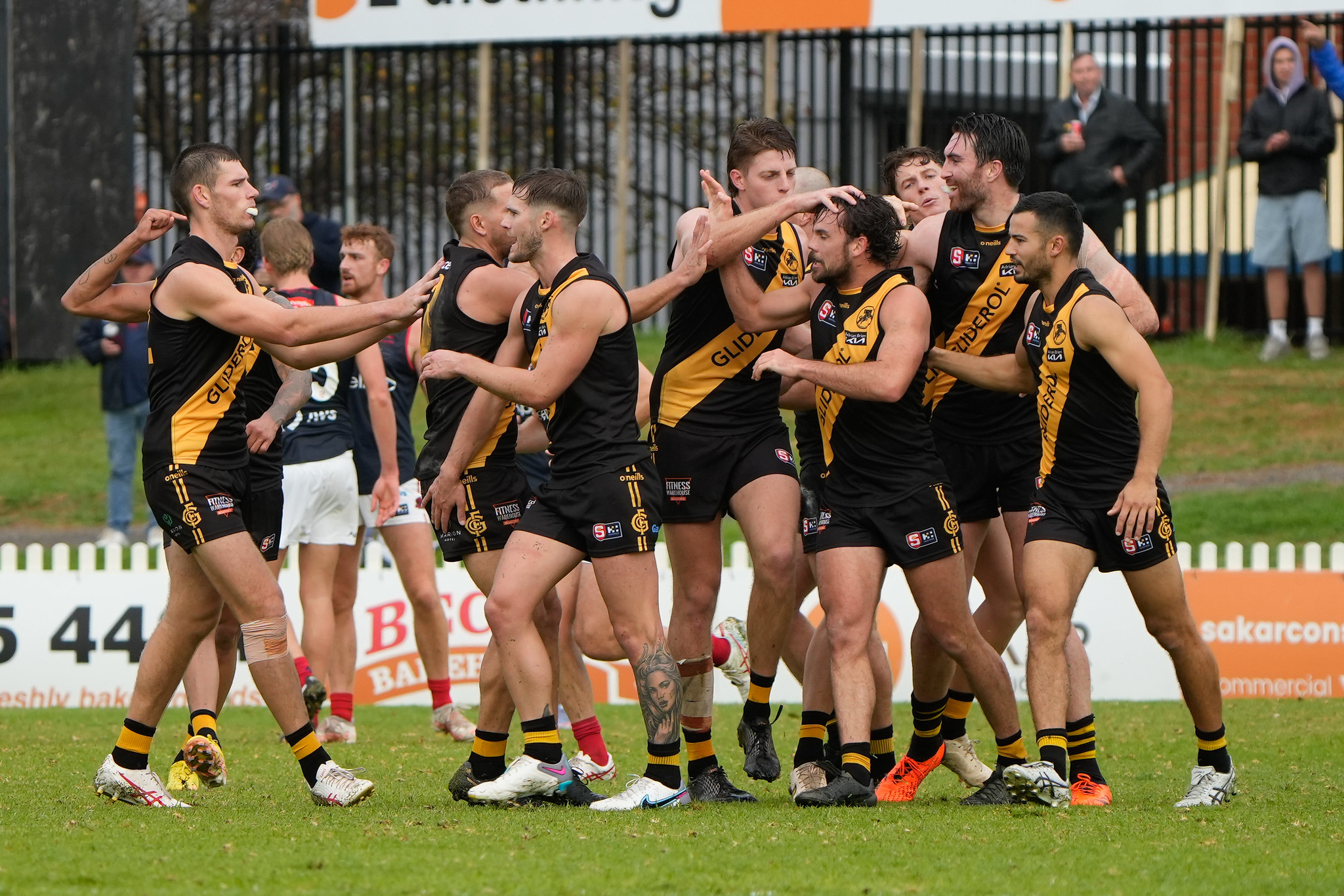 Men's Round 6 Team Selections - Glenelg Football Club